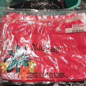 8 Suite Skirts for Purse